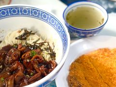 大肠面-沪西老弄堂面馆(定西路店)