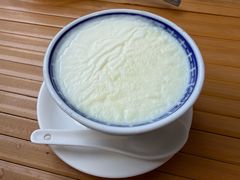 -周大娘牛乳(旧寨古村总店)