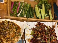 -小俩口烧烤东北菜(双井店)