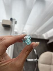 -AURAS璈然科技护肤中心