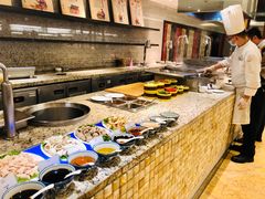 自助取餐区-赛瑞喜来登大酒店-盛宴自助餐厅