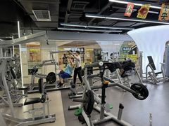 -超鹿运动(五四路恒力城店)