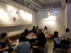 大堂-喜茶(佛山顺德大良东乐路店)