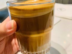 dirty-Fridi Patisserie Cafe