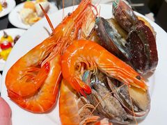 -广州万富希尔顿酒店·感趣自助餐厅·金秋蟹宴生蚝海鲜刺身烧烤