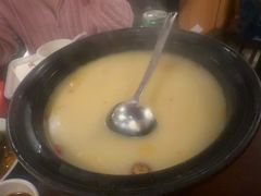 -乔街深夜食堂·小龙虾·高压锅生蚝(杭州总店)