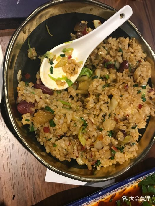 壹个有黔人怪噜饭图片 - 第1张