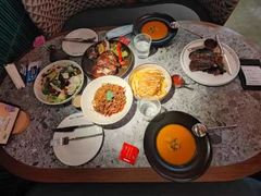 -芭莉与彩虹西餐厅(成都合生汇店)