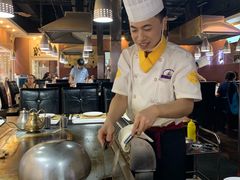-利昂法式铁板主题餐厅(新奥购物中心店)
