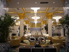 -河南中州皇冠假日酒店