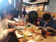 -必胜客(滨江店)