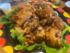 彝家坨坨肉-阿斯牛牛十二餐厅•四季餐厅(民族大道店)