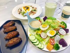 -丽莎沙拉轻食餐厅(国贸店)