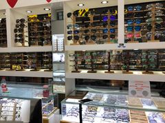 -广州宝岛眼镜武汉和光眼镜市场西区店