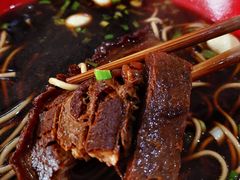 -小龙大肉面馆