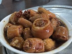 -金卯白肉罩火烧