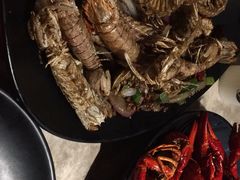 -沪小胖小龙虾(淮海中路旗舰店)
