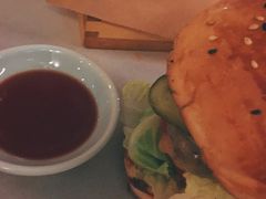 特制牛肉汉堡-EN SPACE恩空间