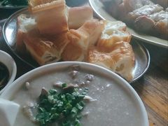 -洲心明记烧肉大粥(总店)