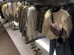 -ZARA(万达广场二七店)