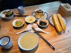 -小放牛炒菜馆(军校店)