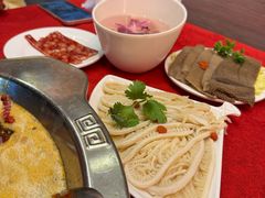 -山城年华老火锅(玉林店)