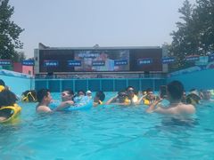 -欢乐水魔方水世界