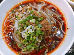 酸辣粉-秦云老太婆摊摊面(磁器口店)