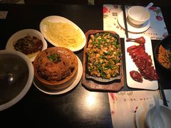 -舌尖上的食缘花园主题餐厅