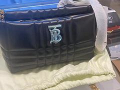 -BURBERRY(青岛海信广场店)