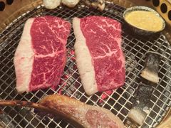 -铭牛烧肉·和牛海鲜自助(高新月牙湖店)