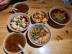 -默记孙抄手(经开万达店)