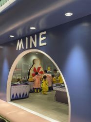 -奈尔宝家庭中心·亲子餐厅(鄞州万达店)