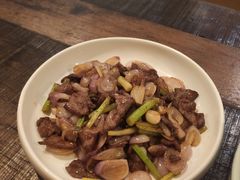葱爆牛肉-铁公鸡·四川料理(天环广场店)