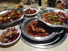 -休记光头香辣蟹干锅店(衣冠庙店)