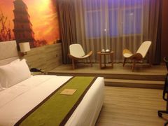 亚朵酒店(西安雁塔店)-西安大雁塔科技大学地铁站亚朵酒店