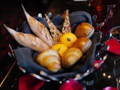-L'ATELIER de Joel Robuchon(外滩18号店)