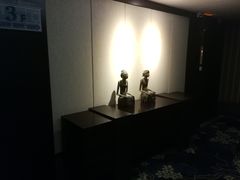 -杭州西湖艺联君亭酒店(黄龙体育中心地铁口店)