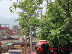 -百里峡七彩艺术小镇