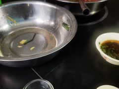 -周良天山牛杂城(天山路总店)
