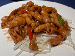 -维园悦谱·海派家常菜(乌鲁木齐南路店)
