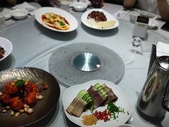 -鸭王烤鸭店(三里河店)