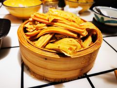 -卤校长重庆火锅(恒隆广场店)