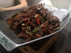 -饭桌故事·血鸭湘(荣宝华店)