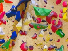 -问山MountQuest攀岩馆