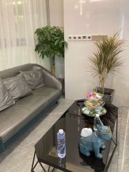 -AYO SALON