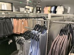 -H&M(天一广场店)