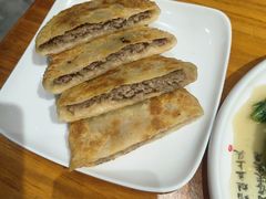 -一群羊手扒肉·火锅·早茶(远东公寓店)