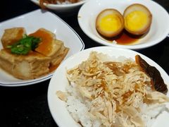 -胡须张鲁肉饭(美食文化馆店)