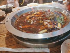 -王婆乔鲜鱼自助火锅(蜀汉路店)